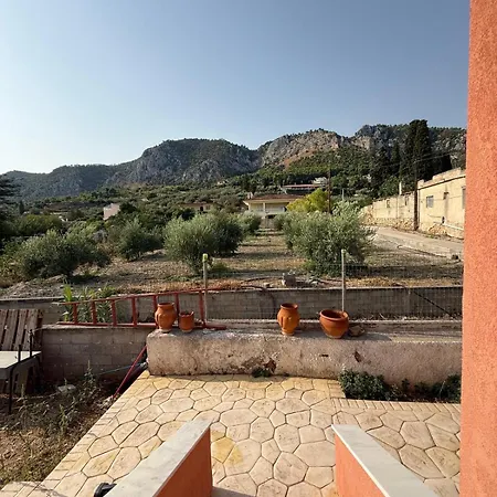 The Courtyard House Corinth-2br *